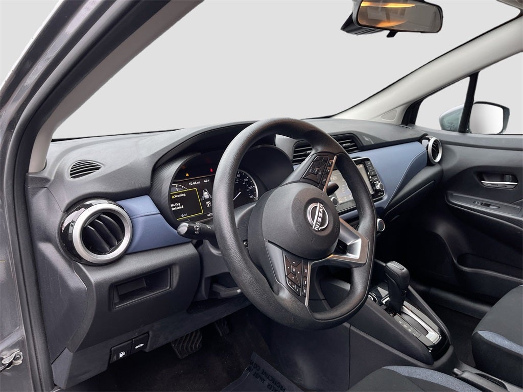 2023 Nissan Versa 1.6 SV