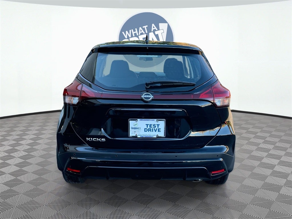 2024 Nissan Kicks S