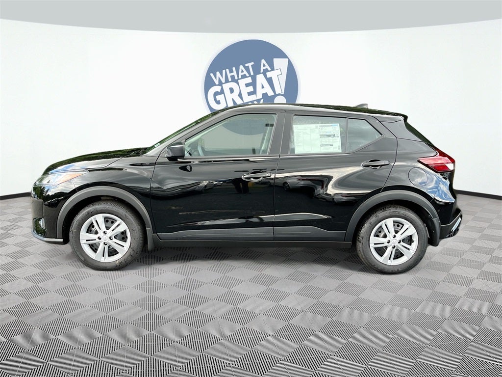 2025 Nissan Kicks Play S