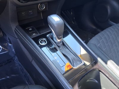 2022 Nissan Kicks SV