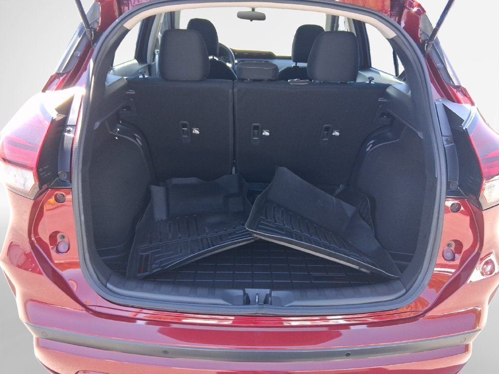2022 Nissan Kicks SV