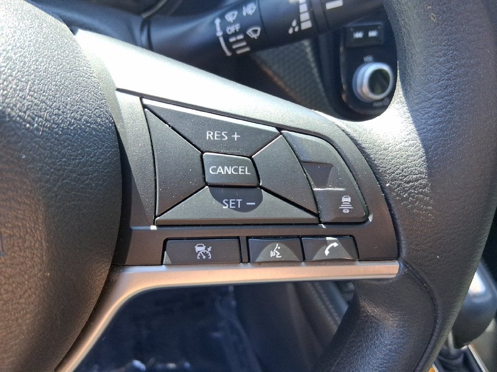 2022 Nissan Kicks SV