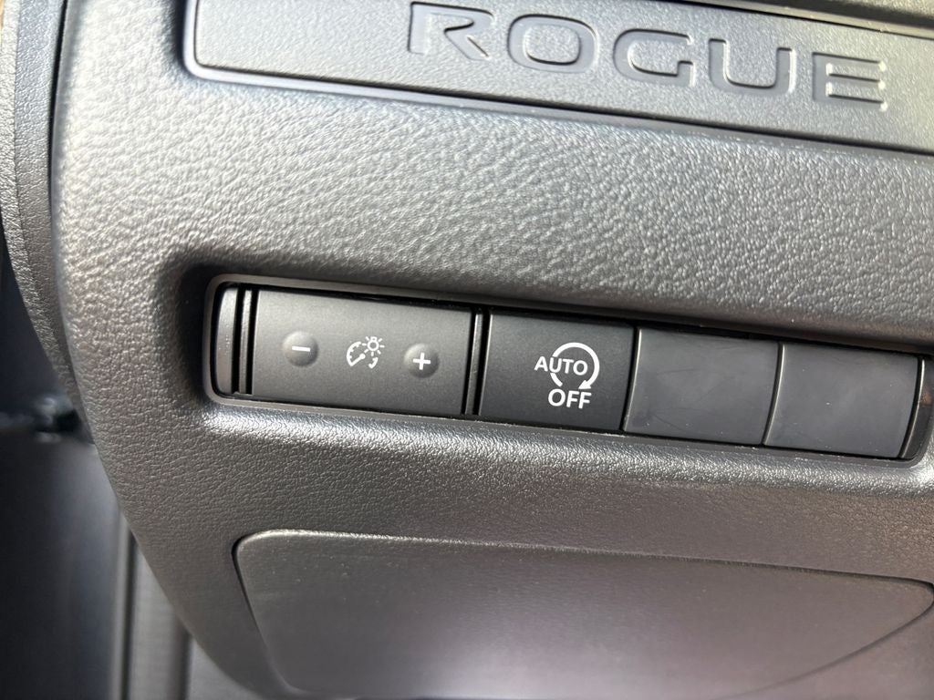 2025 Nissan Rogue S