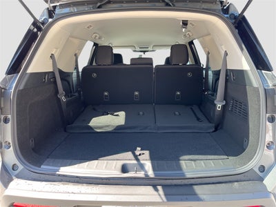 2025 Nissan Pathfinder S