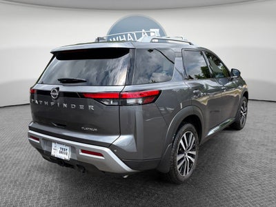 2025 Nissan Pathfinder Platinum