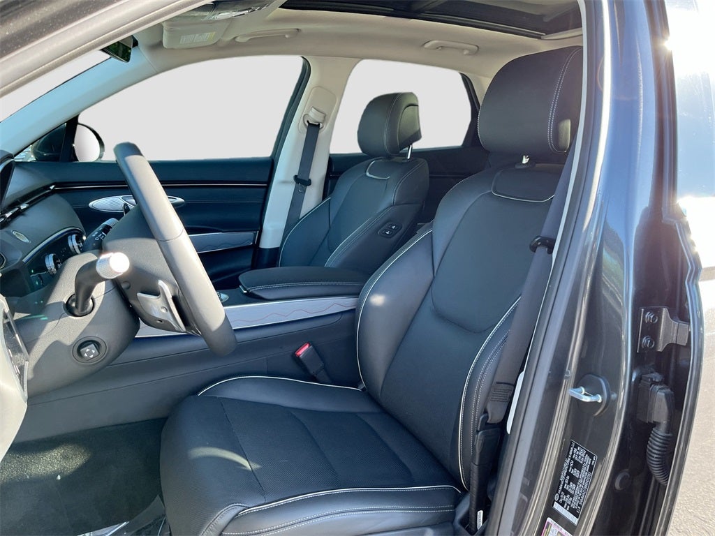 2024 Genesis GV70 2.5T