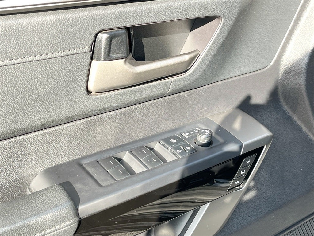 2022 Toyota Tundra Hybrid Limited