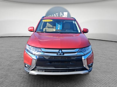 2016 Mitsubishi Outlander Base