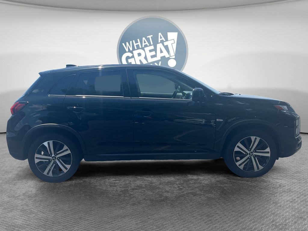 2025 Mitsubishi Outlander Sport Base