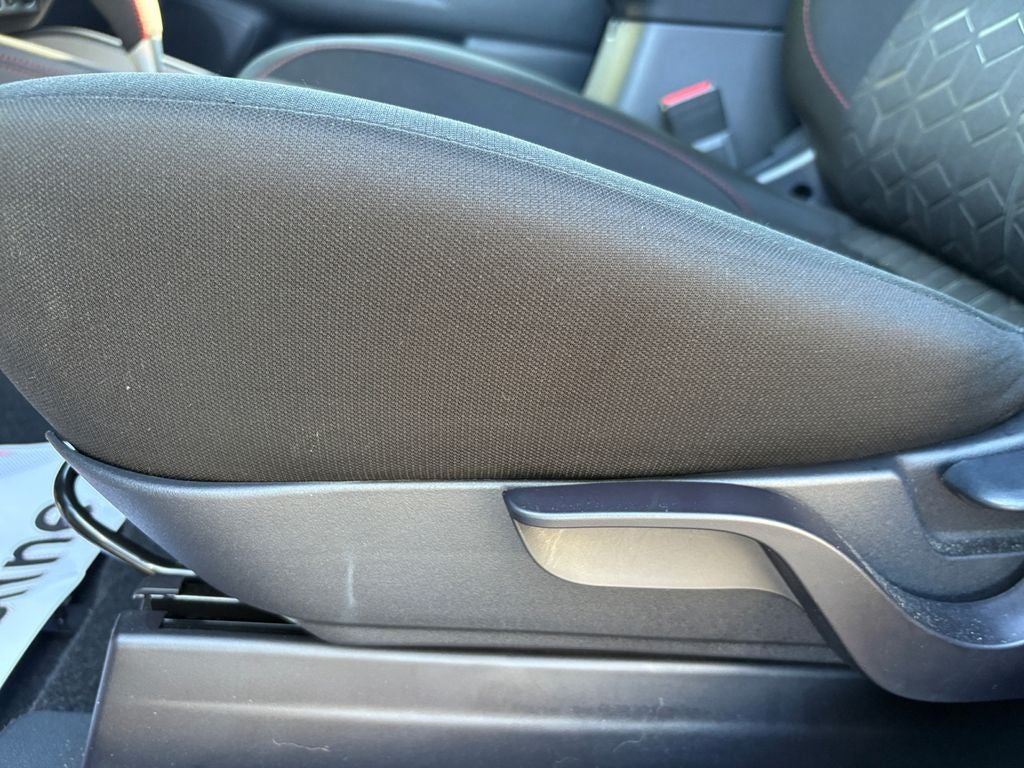 2024 Mitsubishi Outlander Sport Base