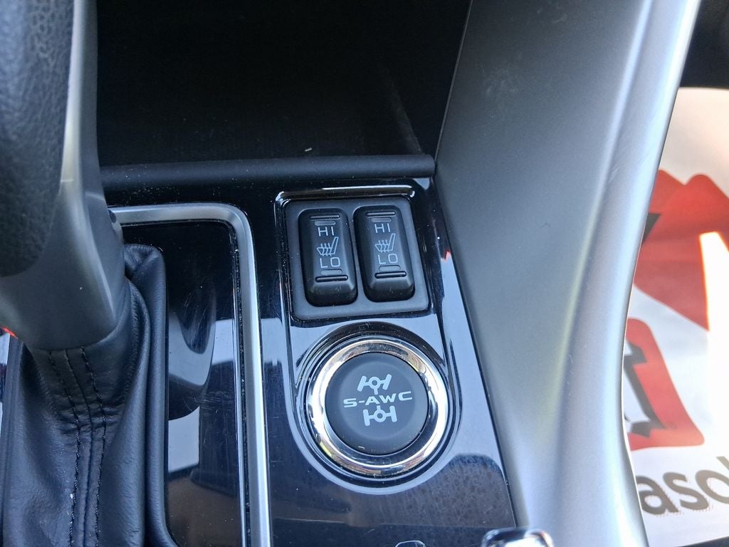 2024 Mitsubishi Eclipse Cross Base
