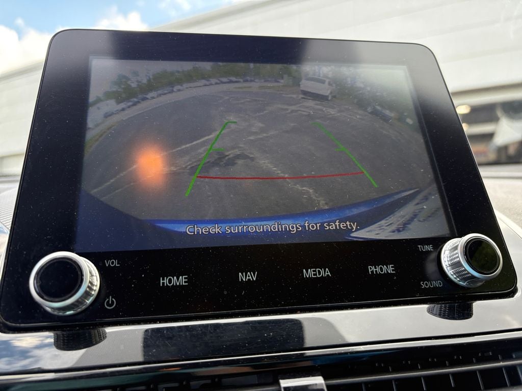 2024 Mitsubishi Eclipse Cross Base