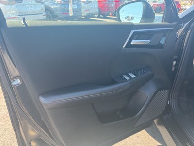 2024 Mitsubishi Outlander ES