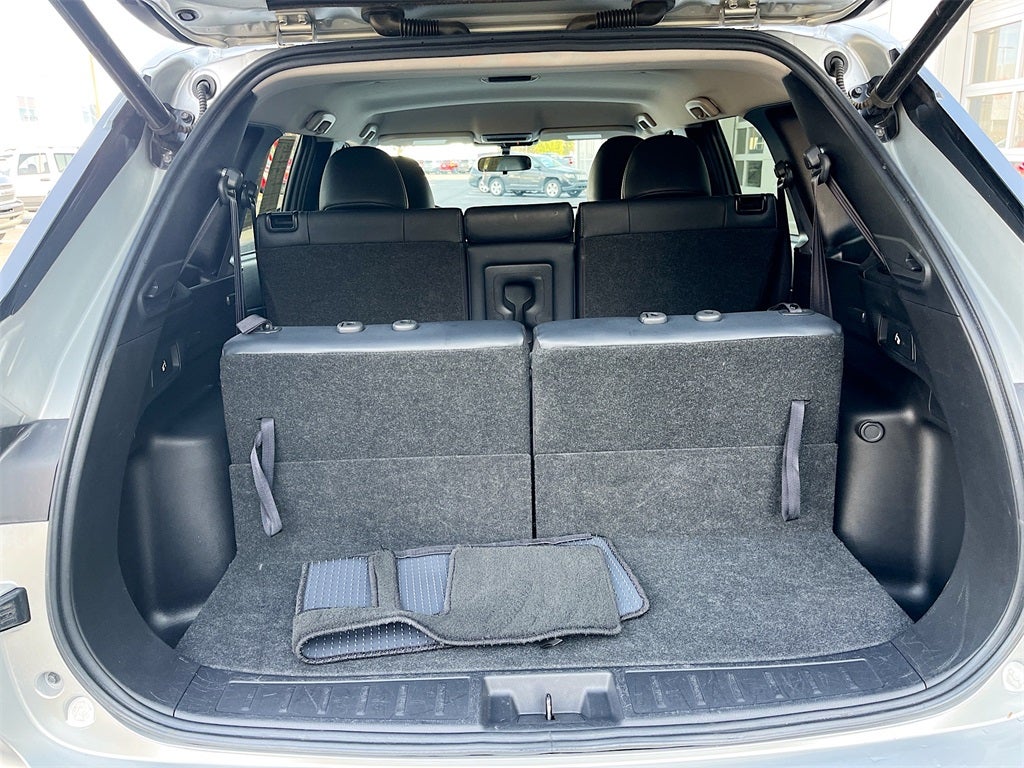 2024 Mitsubishi Outlander Base