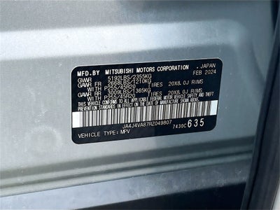 2024 Mitsubishi Outlander Base