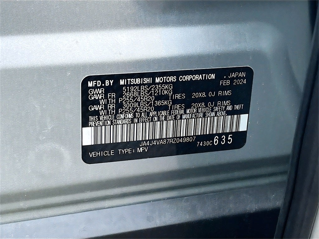 2024 Mitsubishi Outlander Base