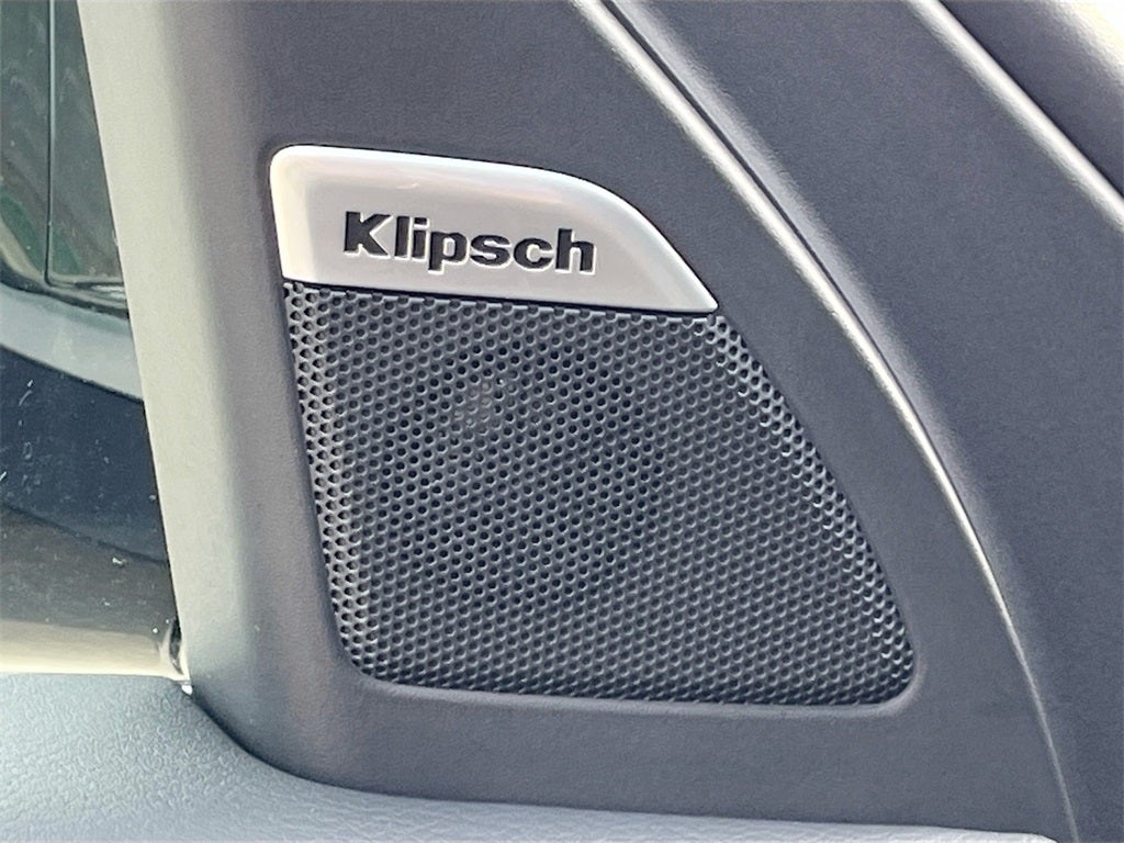 2025 Nissan Armada SL