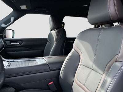 2025 Nissan Armada SL