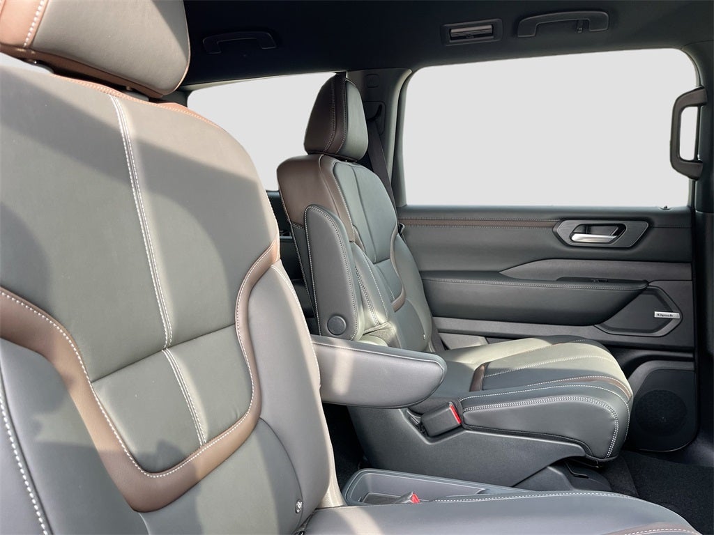 2025 Nissan Armada SL