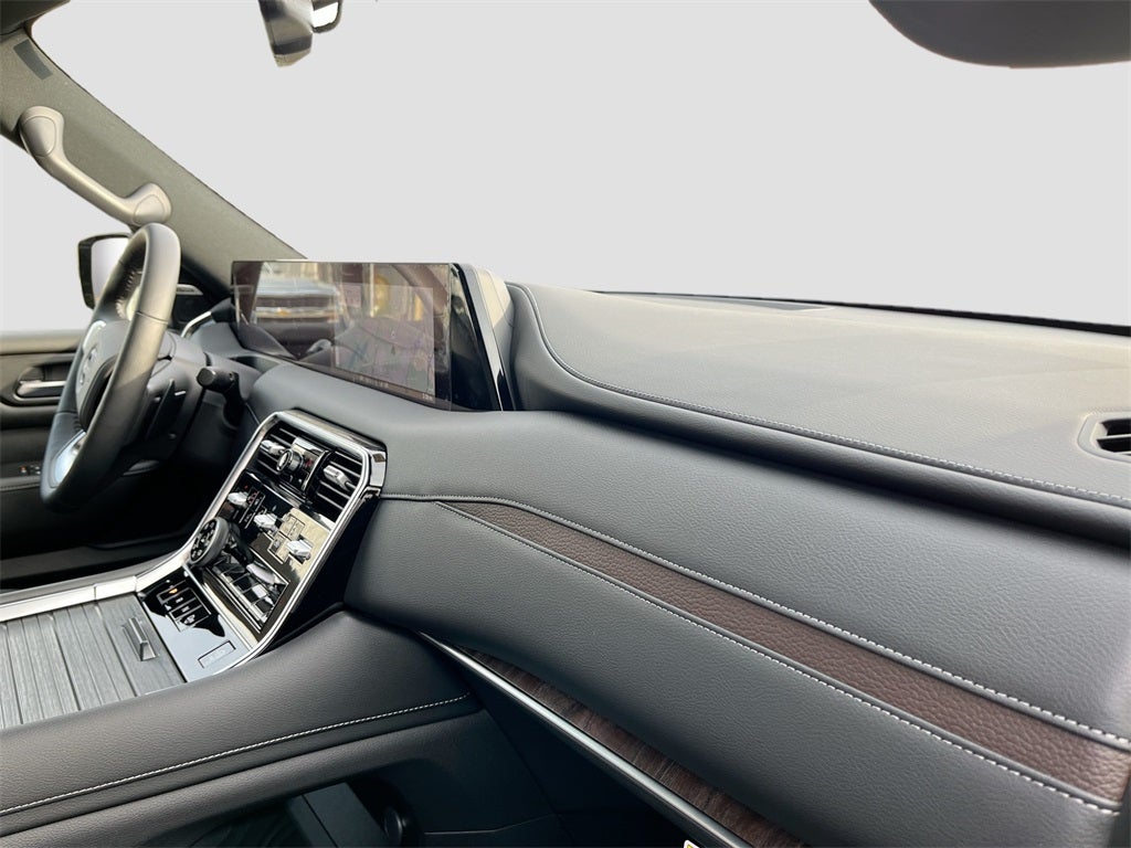 2025 Nissan Armada SL