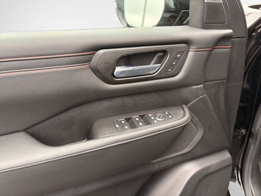 2026 Nissan Armada PRO-4X - Photo 14