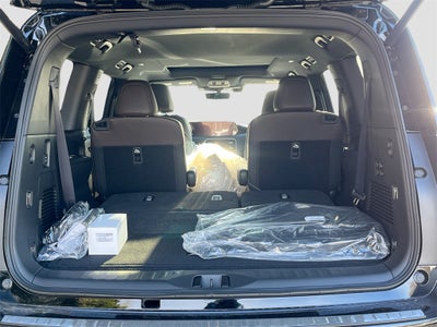 2025 Nissan Armada Platinum