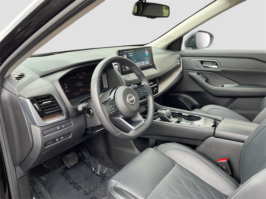 2024 Nissan Rogue Platinum