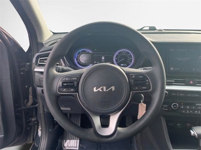 2022 Kia Niro LX