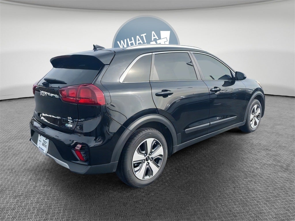 2022 Kia Niro LX