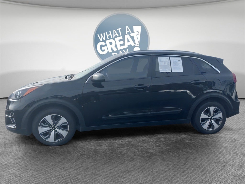 2022 Kia Niro LX