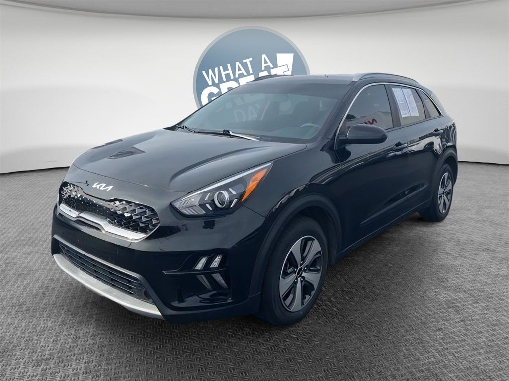 2022 Kia Niro LX