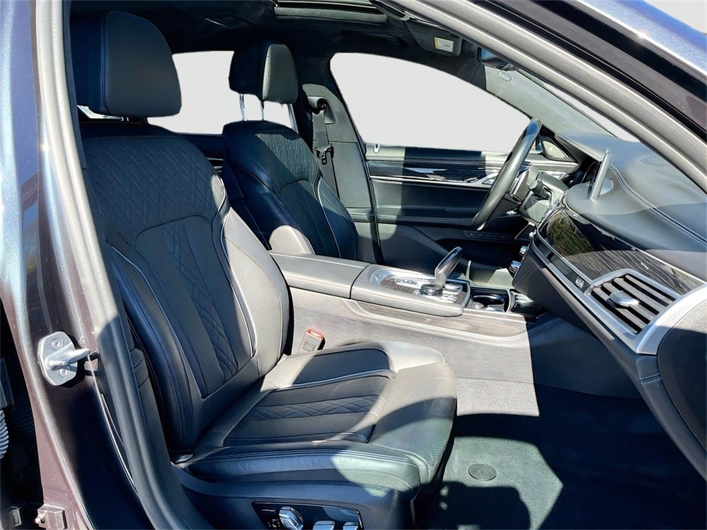 2019 BMW 7 Series 750i