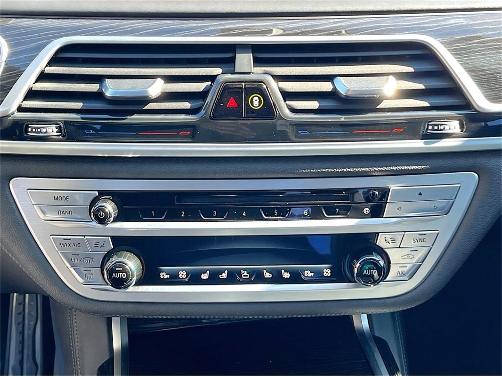 2019 BMW 7 Series 750i