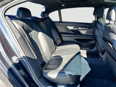 2019 BMW 7 Series 750i