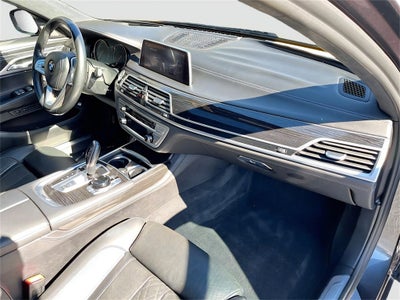 2019 BMW 7 Series 750i