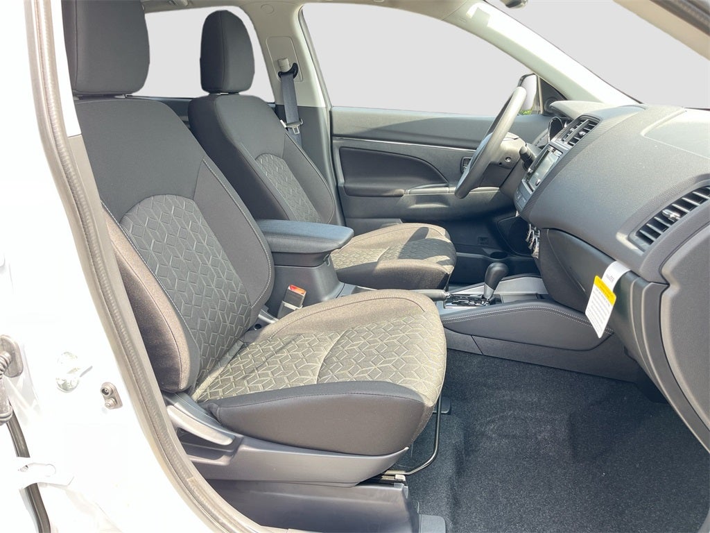 2025 Mitsubishi Outlander Sport 2.0 ES