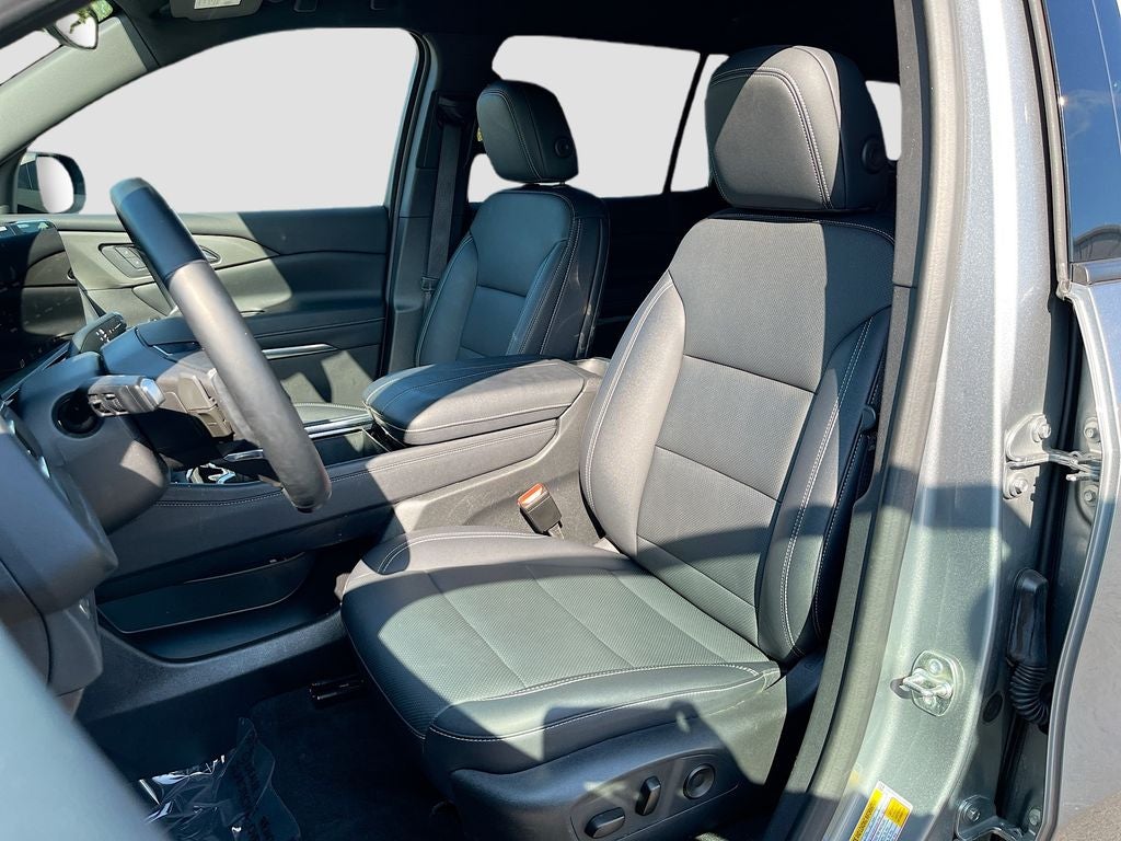 2025 Chevrolet Traverse LT 1LT