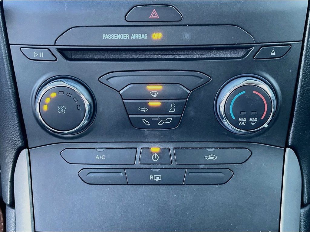 2018 Ford Edge SE