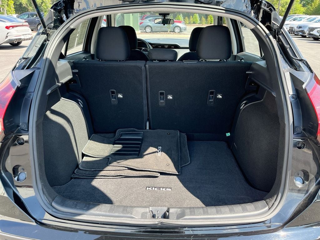 2024 Nissan Kicks S