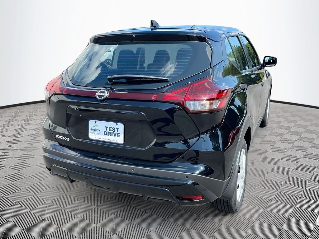 2024 Nissan Kicks S