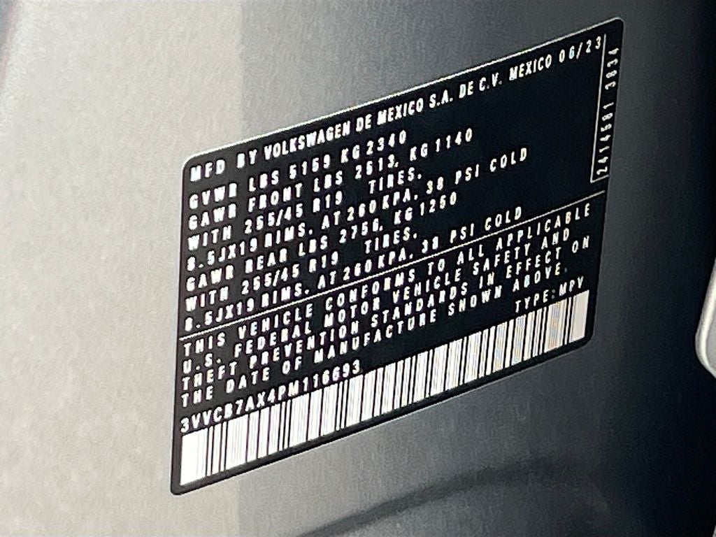 2023 Volkswagen Tiguan 2.0T SE R-Line Black