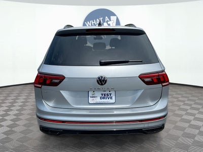 2023 Volkswagen Tiguan 2.0T SE R-Line Black