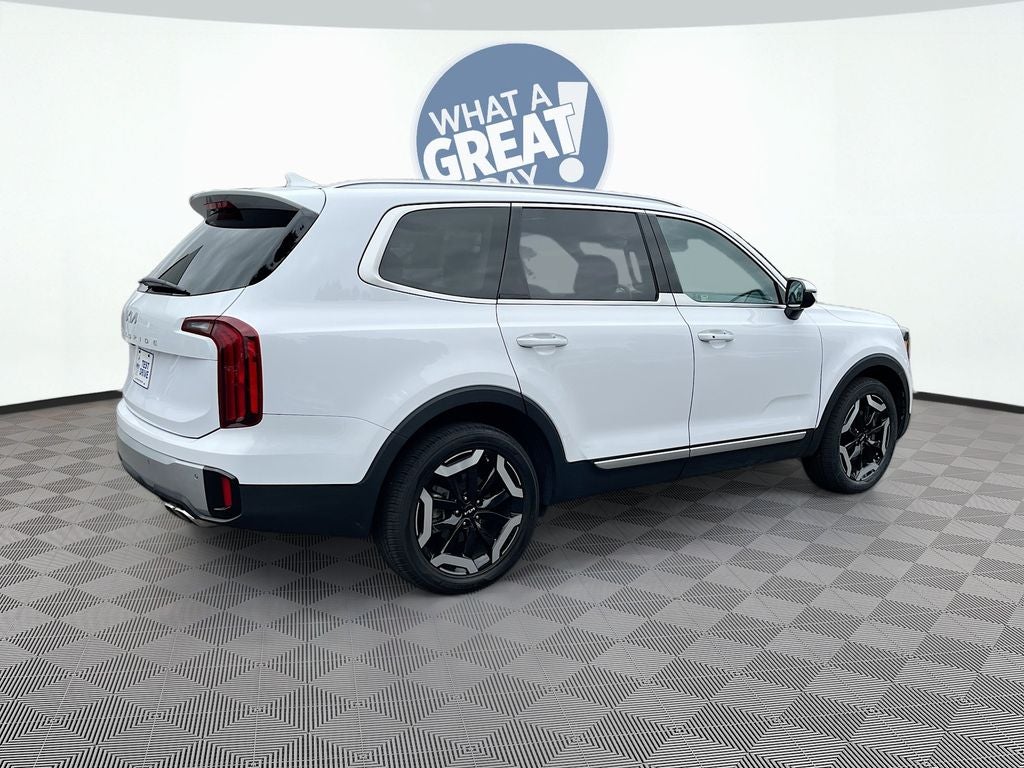 2023 Kia Telluride S