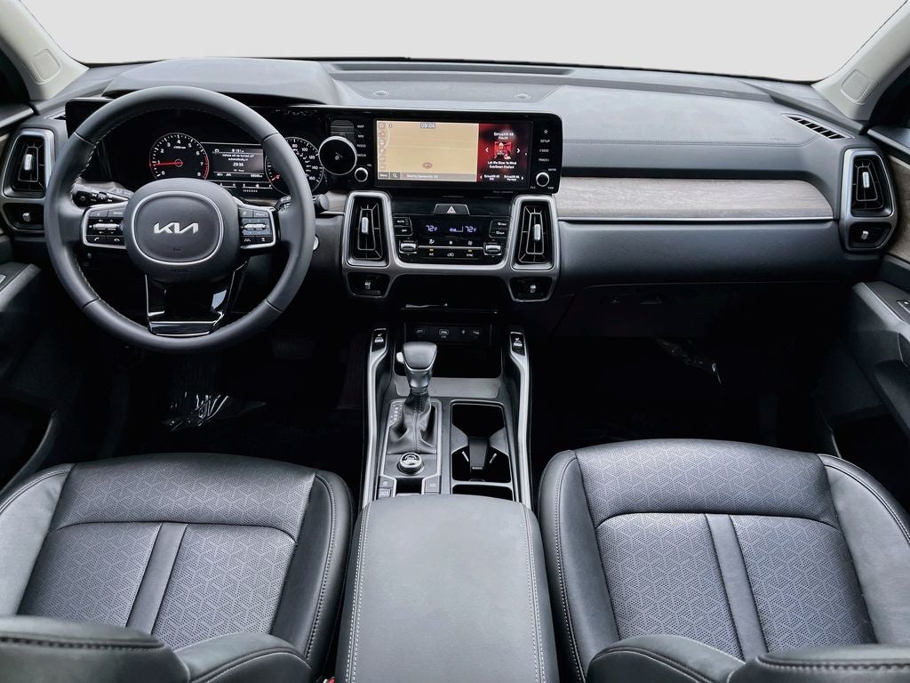 2023 Kia Sorento EX
