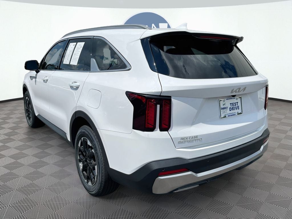 2025 Kia Sorento S