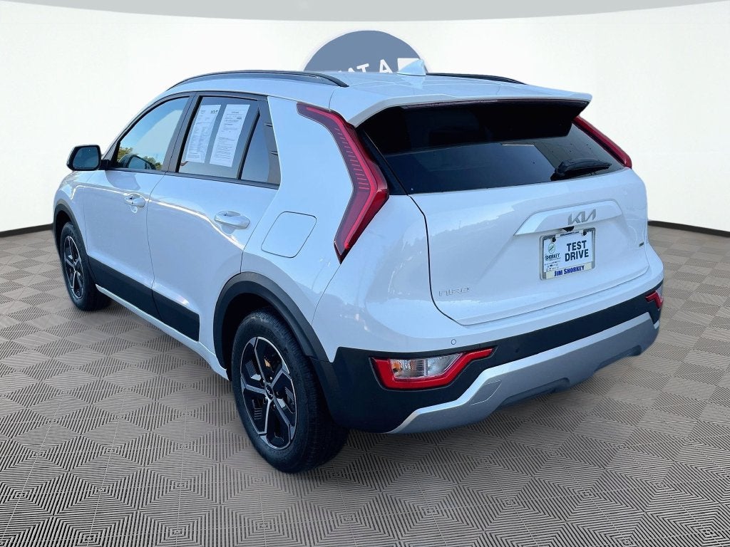 2025 Kia Niro EX