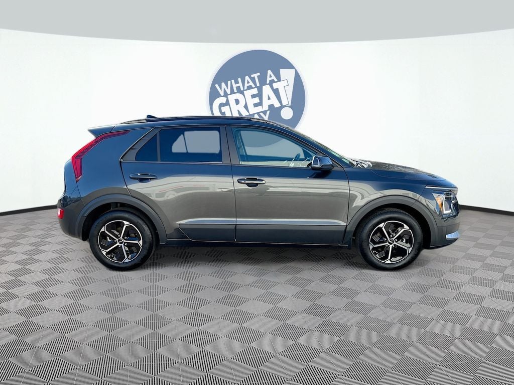 2024 Kia Niro EX