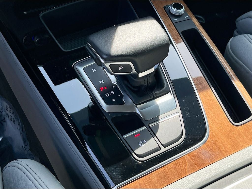 2022 Audi Q5 45 S line Premium quattro