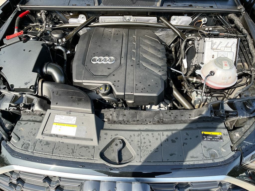 2022 Audi Q5 45 S line Premium quattro