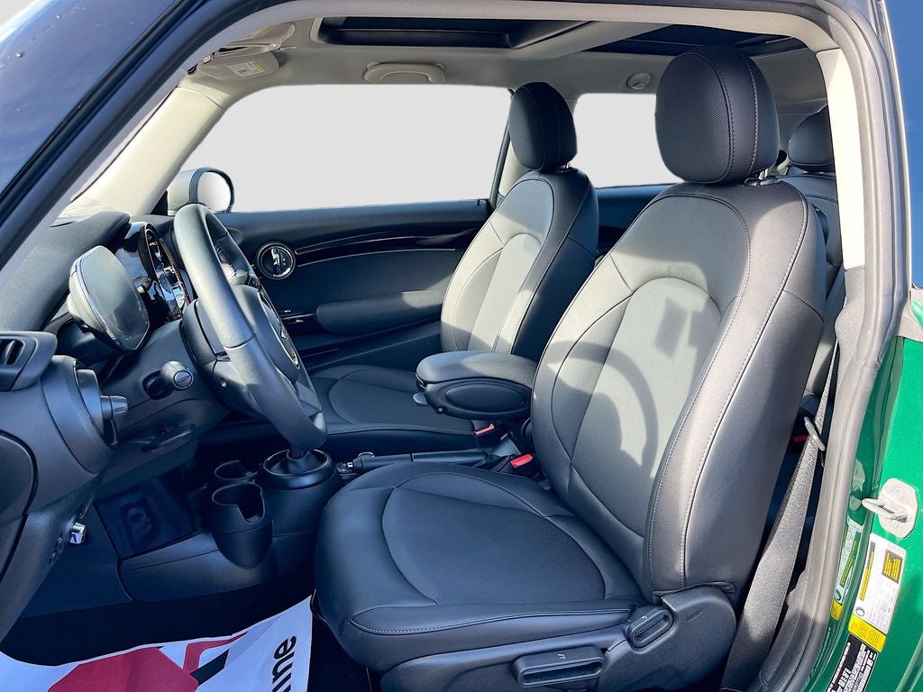 2023 MINI Cooper Base